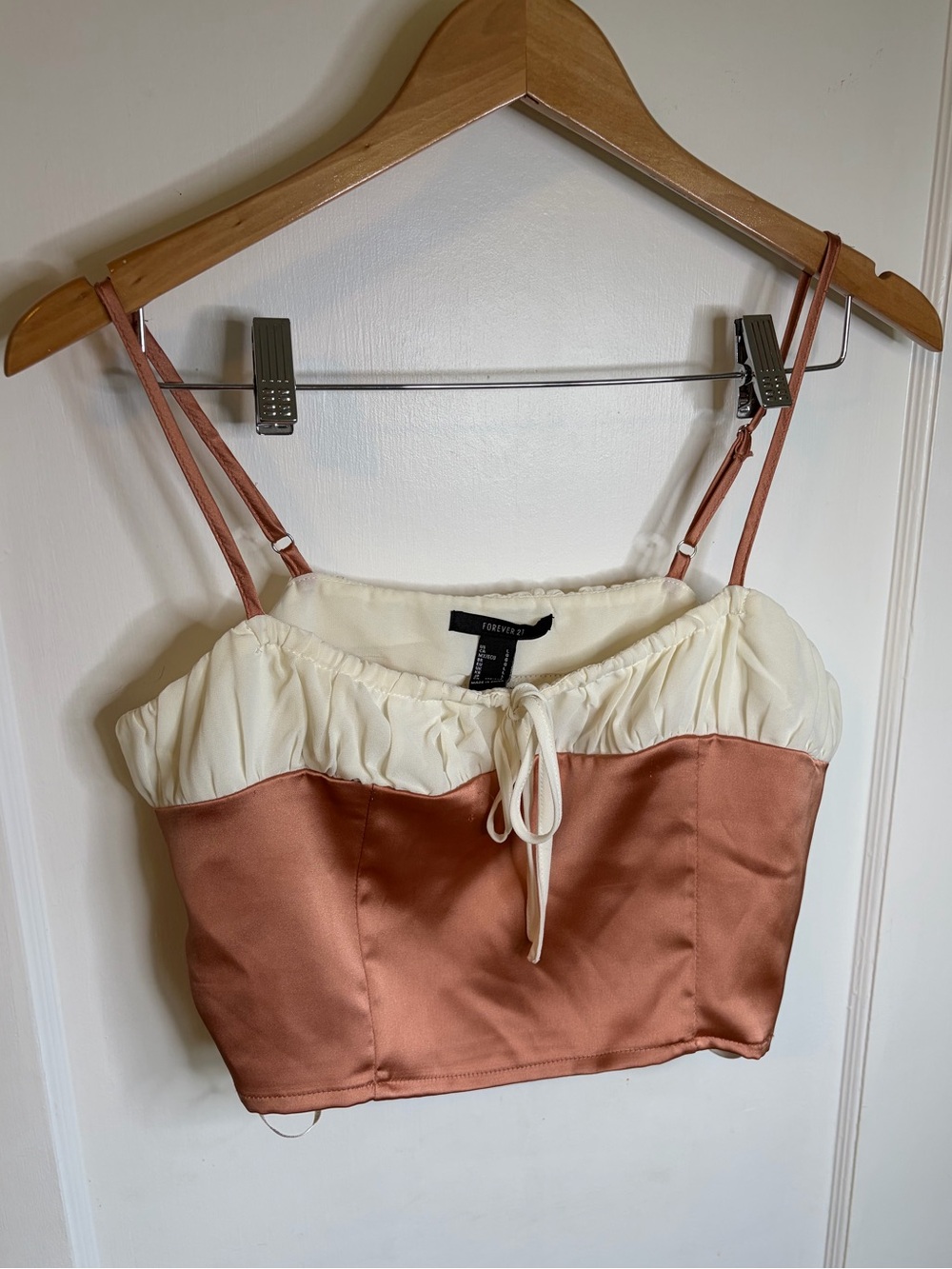 Forever 21 Women’s Crop Top with Cream Trim